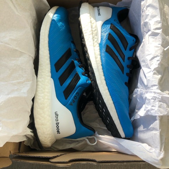 Unisex Adidas Charlotte Football Club Running Sneakers - Picture 9 of 11